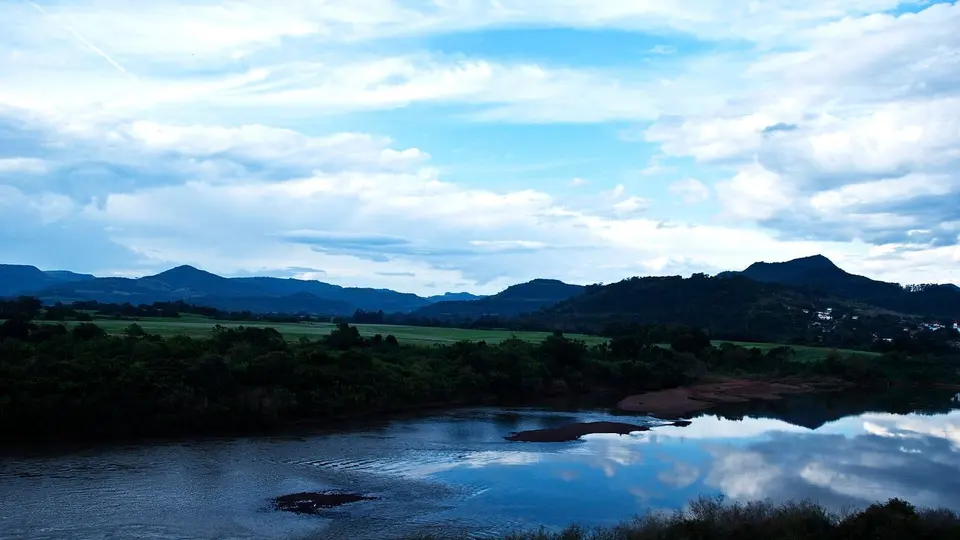 O rio Taquari, no Vale do Taquari (foto de arquivo, 2014).