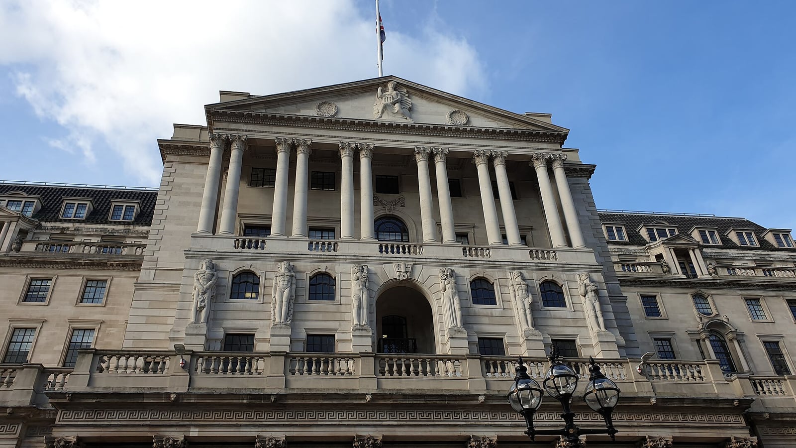 Imagem de arquivo (Michael/Wikimedia Commons) ligada à matéria sobre o Banco da Inglaterra e a decisão de juros