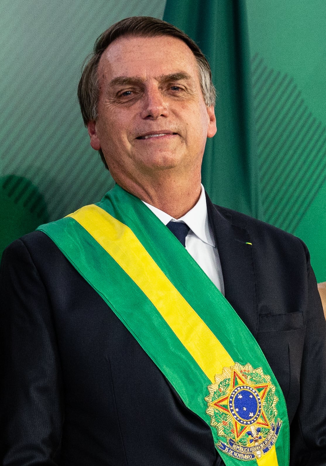Jair Bolsonaro, em foto de arquivo de 2019, com a faixa presidencial.