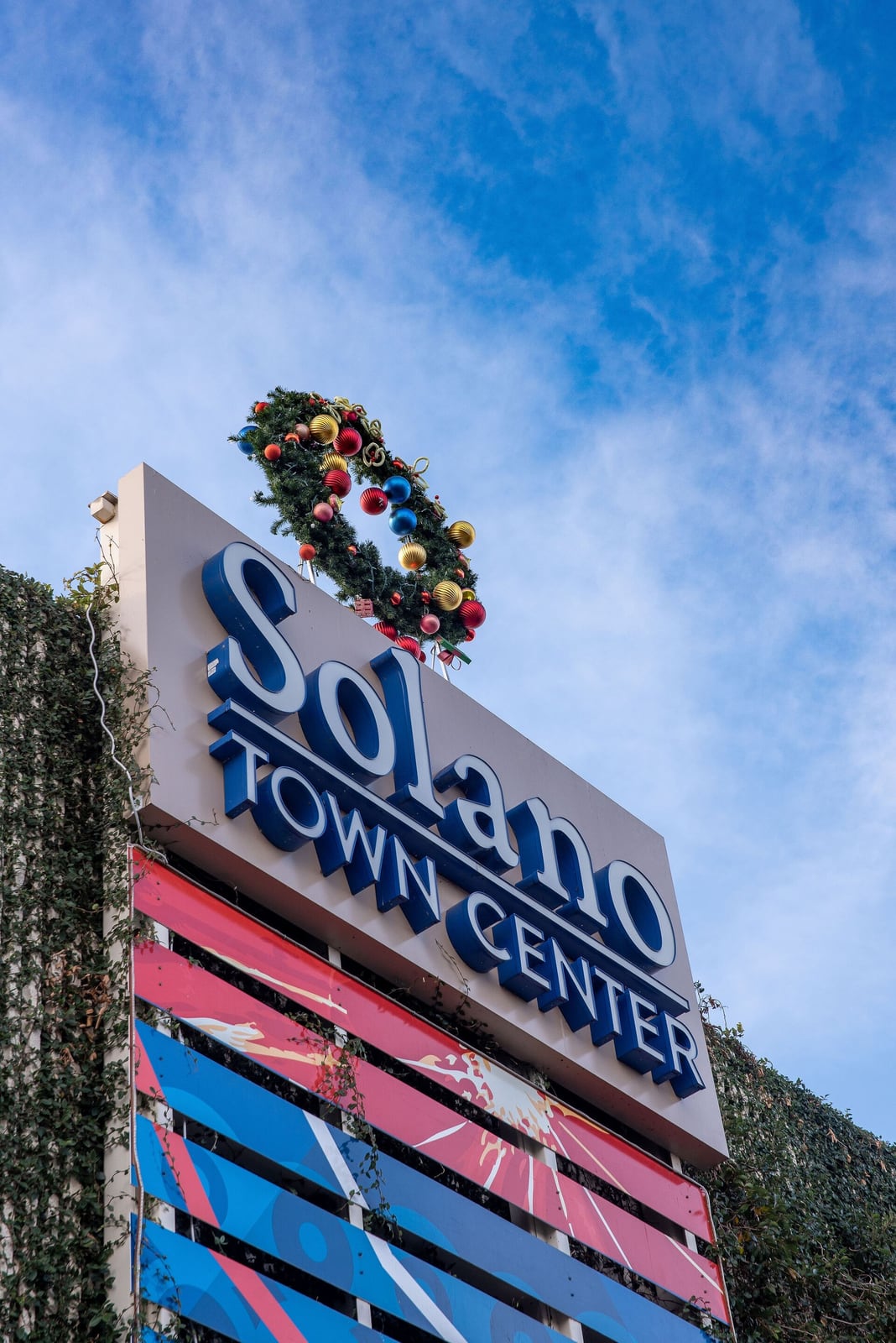 Placa do Solano Town Center, centro comercial em Fairfield, Califórnia (foto de arquivo, 2019).