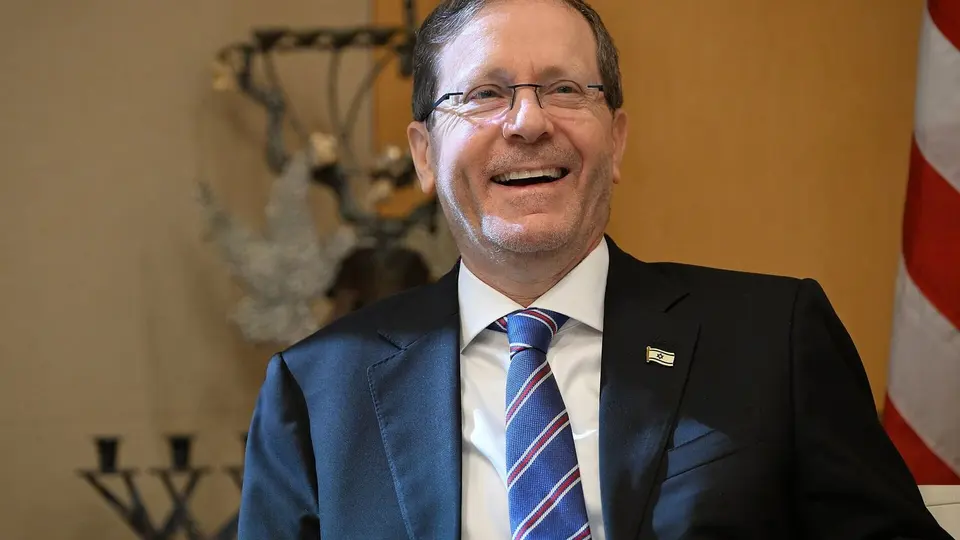 Presidente Isaac Herzog em encontro no seu gabinete, em Jerusalém, em 2 de julho de 2026.