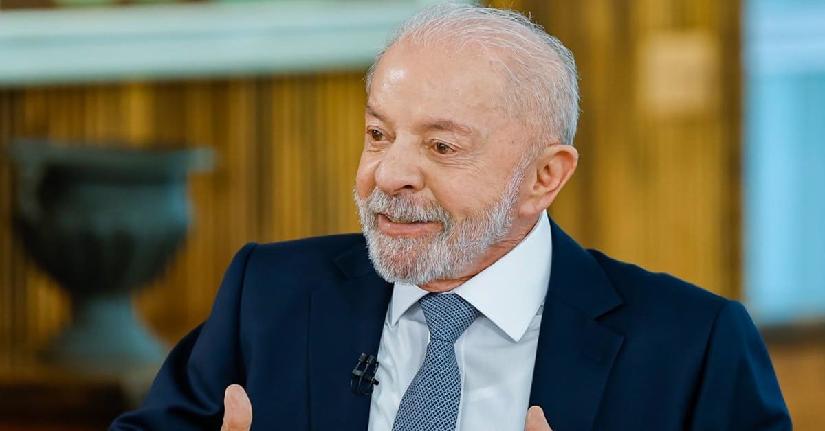 O presidente Lula em entrevista ao SBT, na qual negou "bomba fiscal" e disse que não deixará de conceder medidas por causa da eleição.