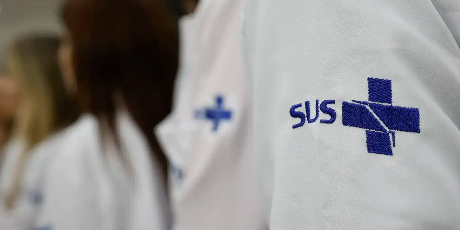 Mais Médicos Especialistas oferece 224 vagas imediatas em nova chamada, e outras 4.350 para cadastro reserva.
