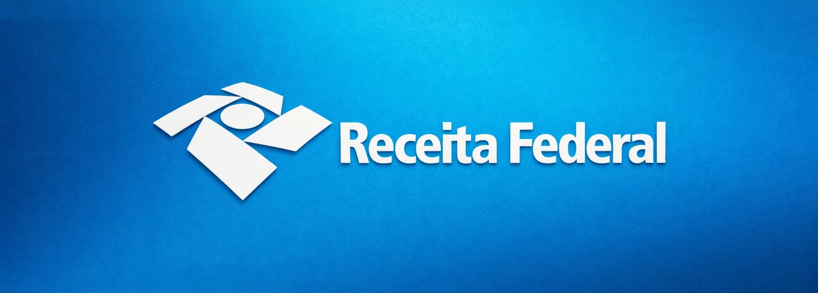 Receita Federal abre consulta ao lote residual de restituição do IRPF 2026 nesta sexta-feira (23).