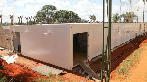 Estrutura modular no Complexo Penitenciário da Papuda, em Brasília.